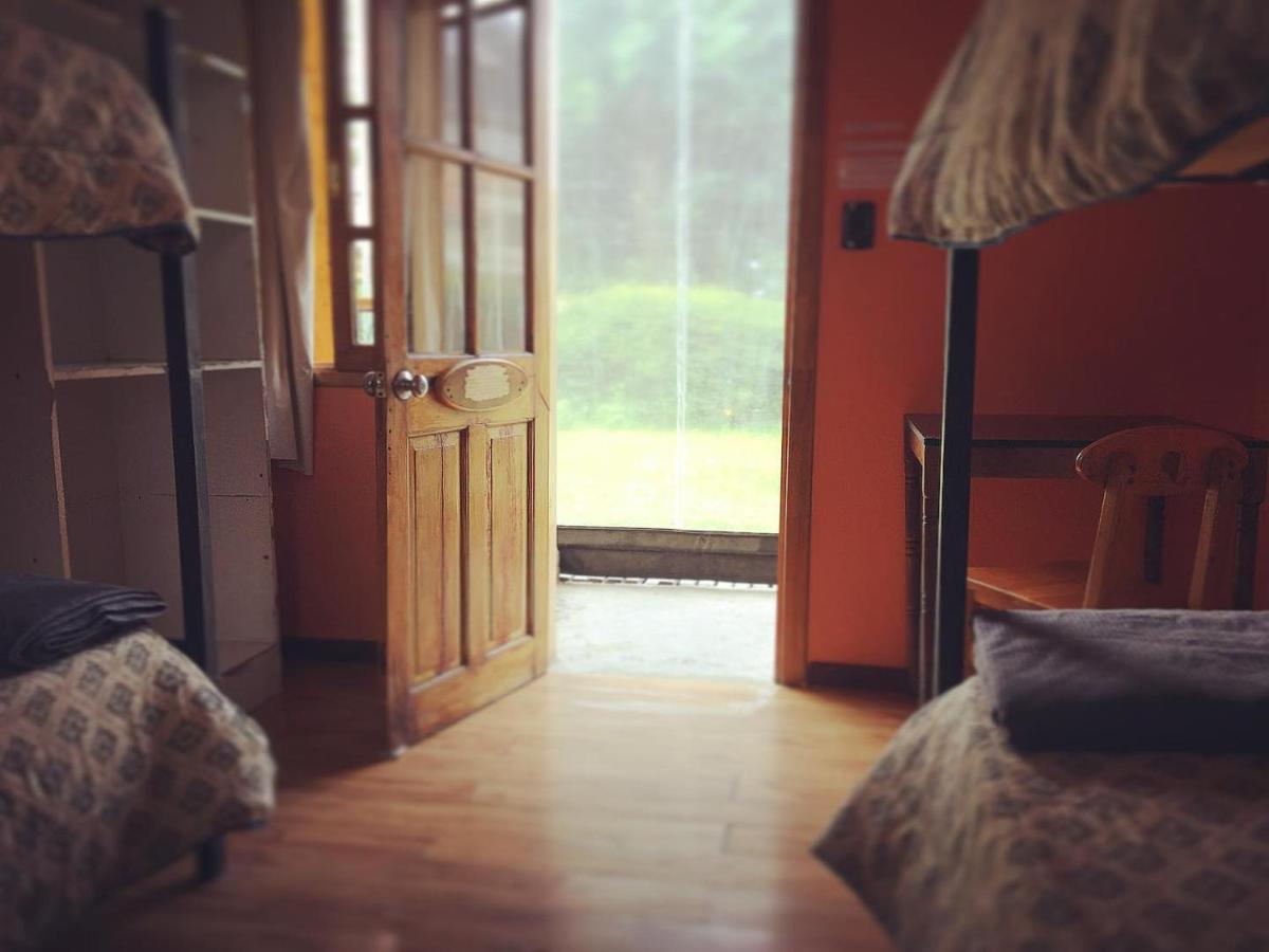 Lo De Momo Alojamiento Turistico Hostel Ushuaia Zewnętrze zdjęcie